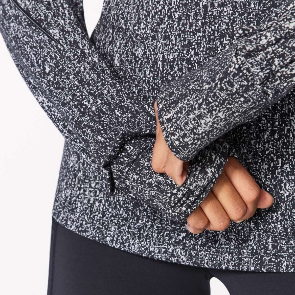 Lululemon Extra Mile Long Sleeve Running Luon Suited Jacquard Black White Size 4 - Picture 8 of 14